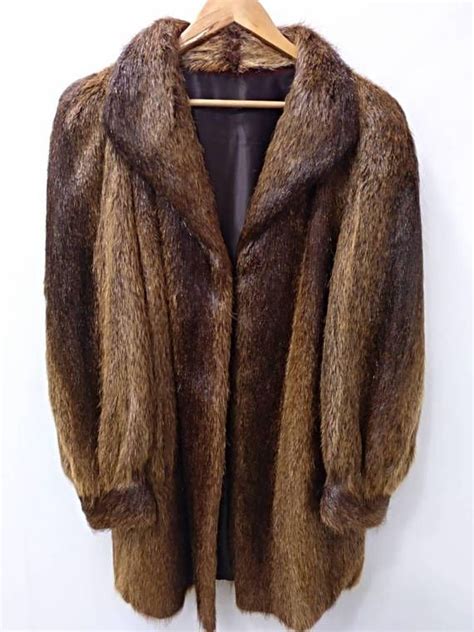 Abrigo nutria PenalbaWeb.com