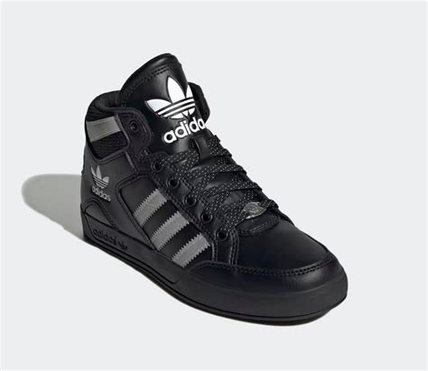 Adidas hard court PenalbaWeb.com