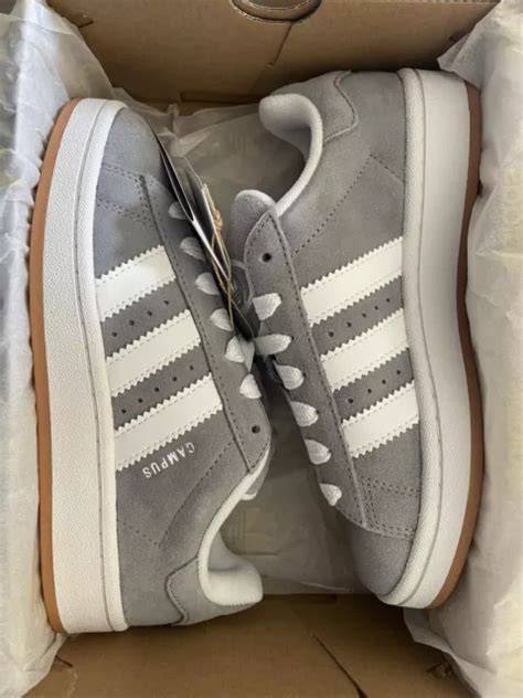 Adidas uk4 PenalbaWeb.com