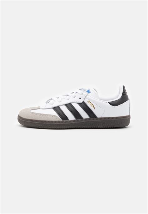 Adidas unisex PenalbaWeb.com