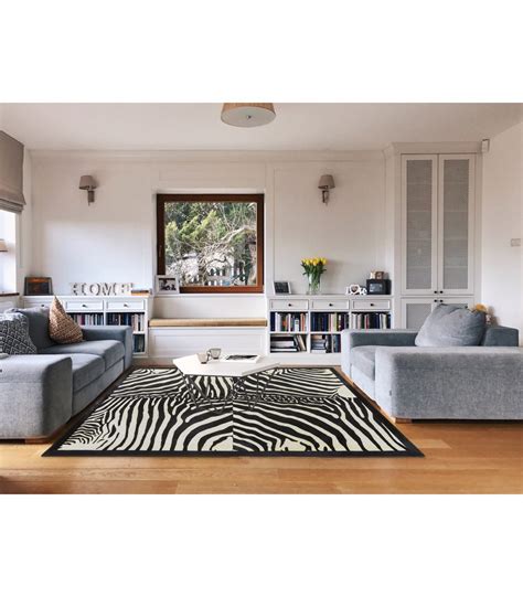 Alfombra cebra PenalbaWeb.com