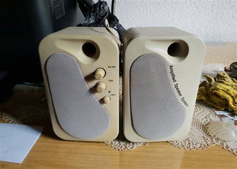 Altavoces antiguos PenalbaWeb.com