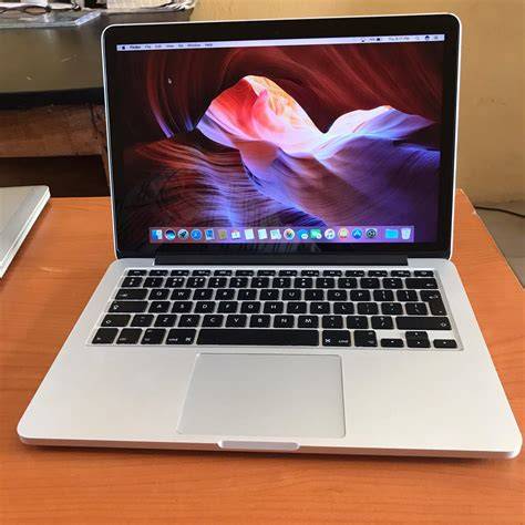 Apple macbook pro i5 PenalbaWeb.com