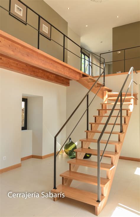 Barandillas de escaleras interiores PenalbaWeb.com