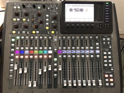 Behringer x32 compact PenalbaWeb.com