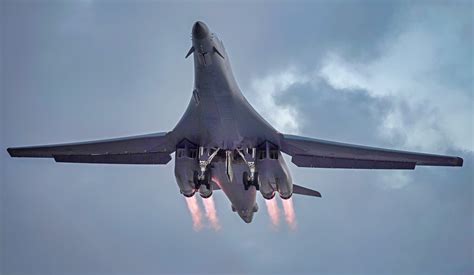 Bomber PenalbaWeb.com