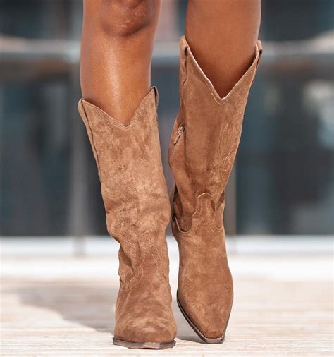 Botas marrones cowboy PenalbaWeb.com