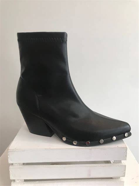 Botas tachuelas PenalbaWeb.com