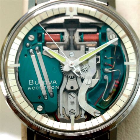 Bulova accutron PenalbaWeb.com