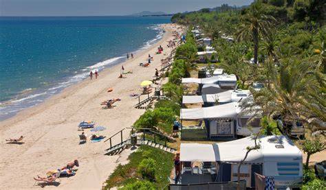 Camping bungalow playa PenalbaWeb.com