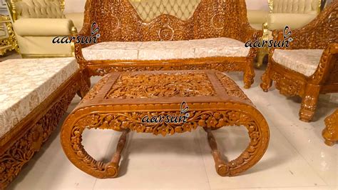 Carved sofa PenalbaWeb.com