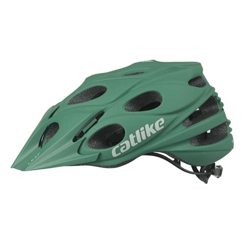 Casco catlike leaf PenalbaWeb.com