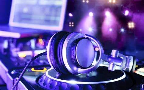 Cascos dj PenalbaWeb.com