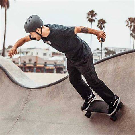 Cascos skate PenalbaWeb.com