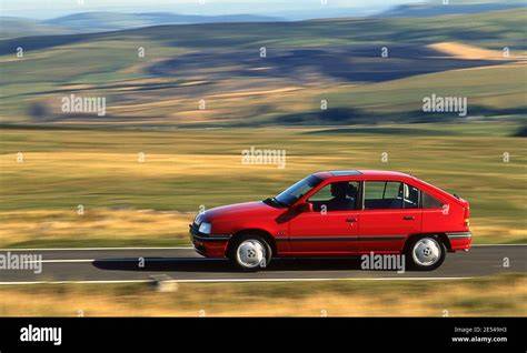 Cd vauxhall astra PenalbaWeb.com