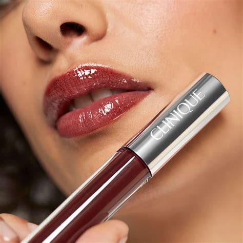 Clinique lip PenalbaWeb.com