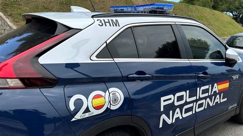 Coche policia nacional PenalbaWeb.com