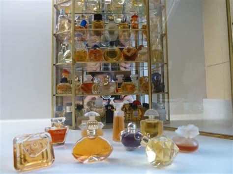 Coleccion de perfumes en miniatura PenalbaWeb.com