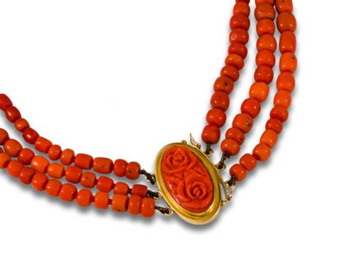 Collar coral antiguo PenalbaWeb.com