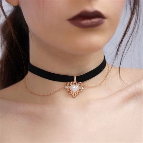 Collar gotico PenalbaWeb.com