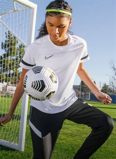Deporte nike PenalbaWeb.com