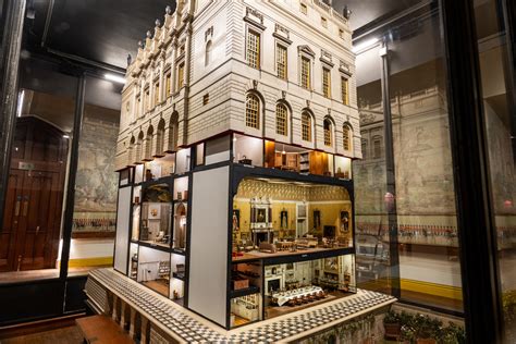 Doll dolls house PenalbaWeb.com