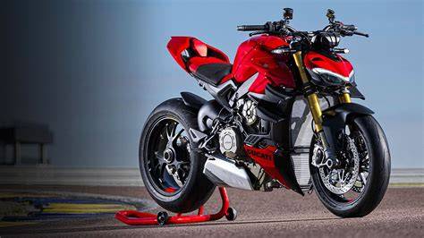 Ducati streetfighter PenalbaWeb.com