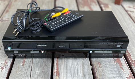 Dvd combo vhs PenalbaWeb.com