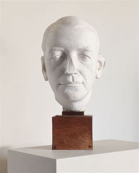 Escultura cabeza PenalbaWeb.com