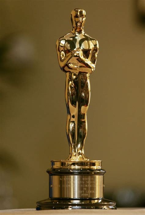 Estatuilla oscar PenalbaWeb.com