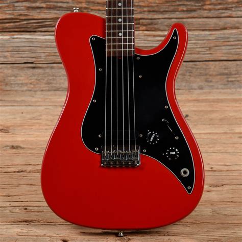 Fender bullet PenalbaWeb.com