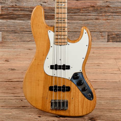 Fender jazz bass PenalbaWeb.com