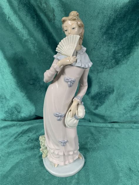 Figuras porcelana nao PenalbaWeb.com