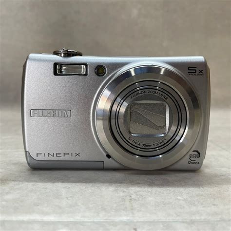 Finepix f100fd PenalbaWeb.com