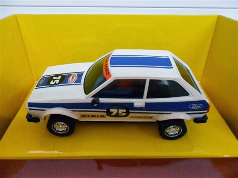 Ford fiesta scalextric PenalbaWeb.com