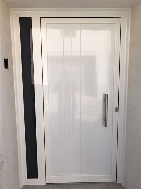 Fotos puerta aluminio PenalbaWeb.com