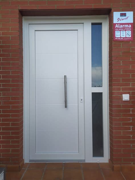Fotos puerta pvc PenalbaWeb.com