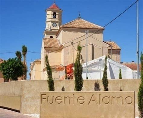 Fuente alamo PenalbaWeb.com