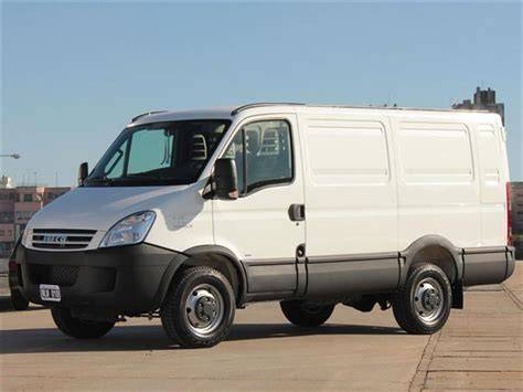 Furgon iveco PenalbaWeb.com
