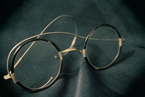 Gafas antiguas oro PenalbaWeb.com