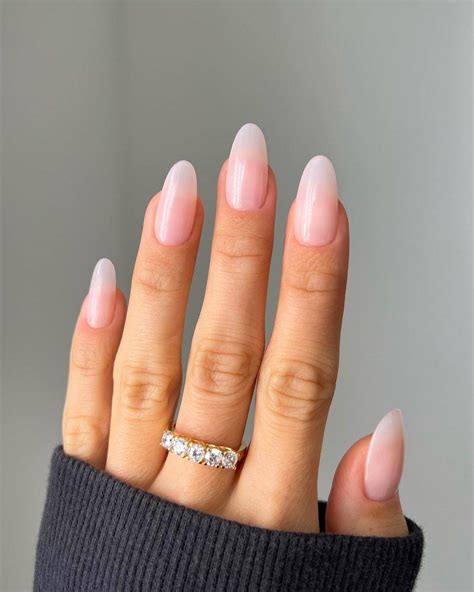 Gel para uñas PenalbaWeb.com