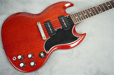Gibson sg PenalbaWeb.com