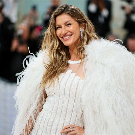 Gisele PenalbaWeb.com
