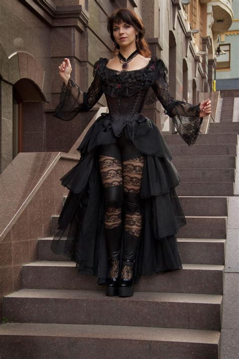 Gothic corset PenalbaWeb.com