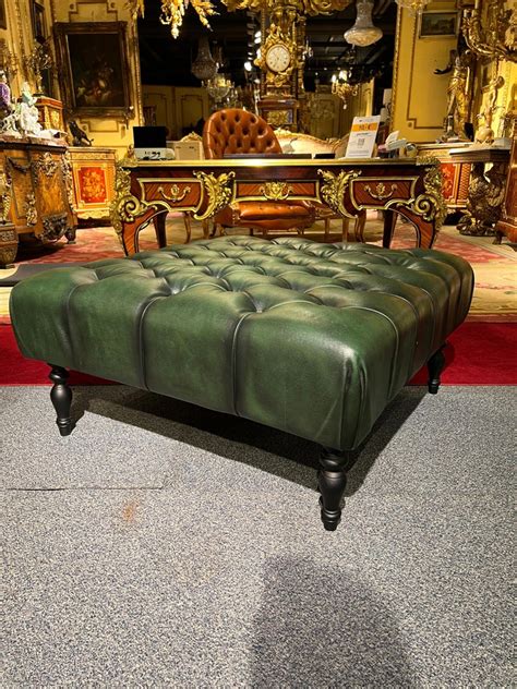 Green leather footstool PenalbaWeb.com
