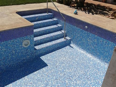 Gresite piscina PenalbaWeb.com