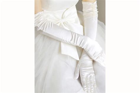 Guantes novia PenalbaWeb.com