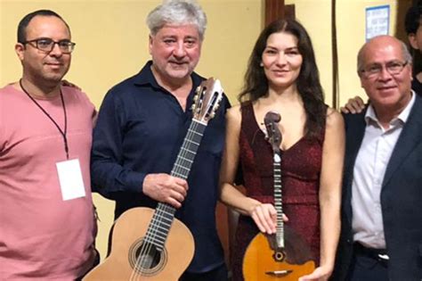 Guitarra checa PenalbaWeb.com