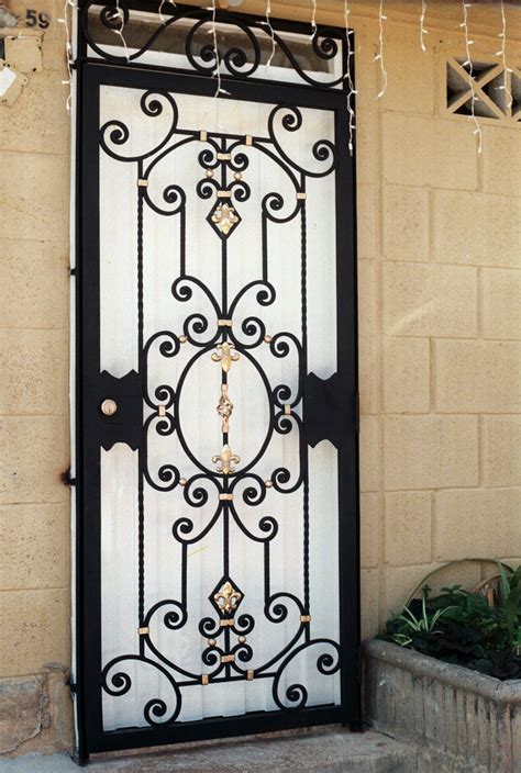 Hierro forjado exterior PenalbaWeb.com