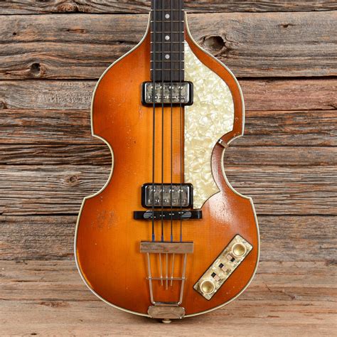 Hofner guitar PenalbaWeb.com